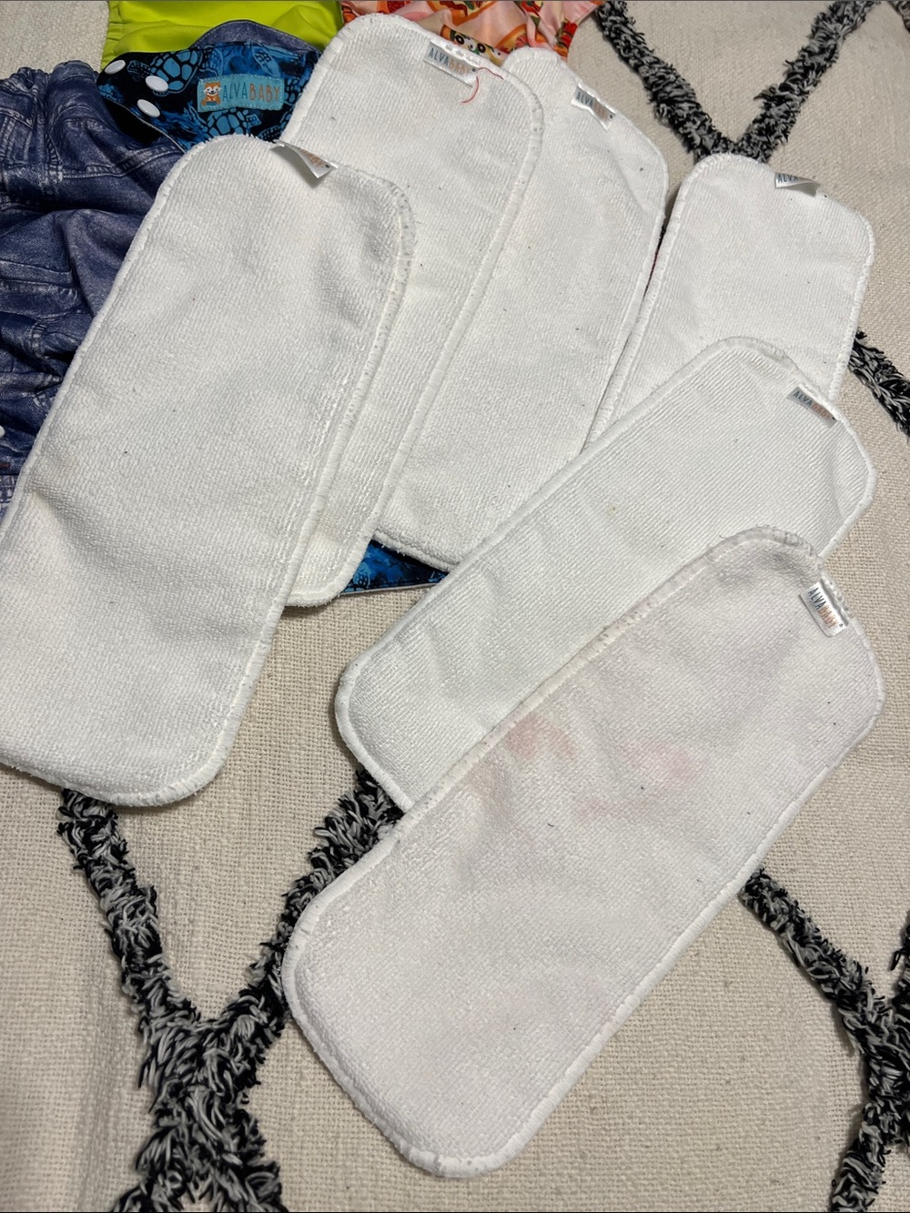 Alva Baby OS Snap Pocket Diapers with Inserts - Picture 2 of 8